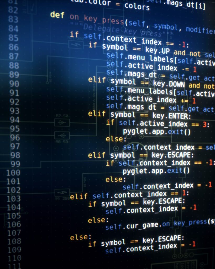 Symbolbild zur Suche eines Strings in einer Python-Liste – Vergleich mit "in"-Operator oder Schleife.