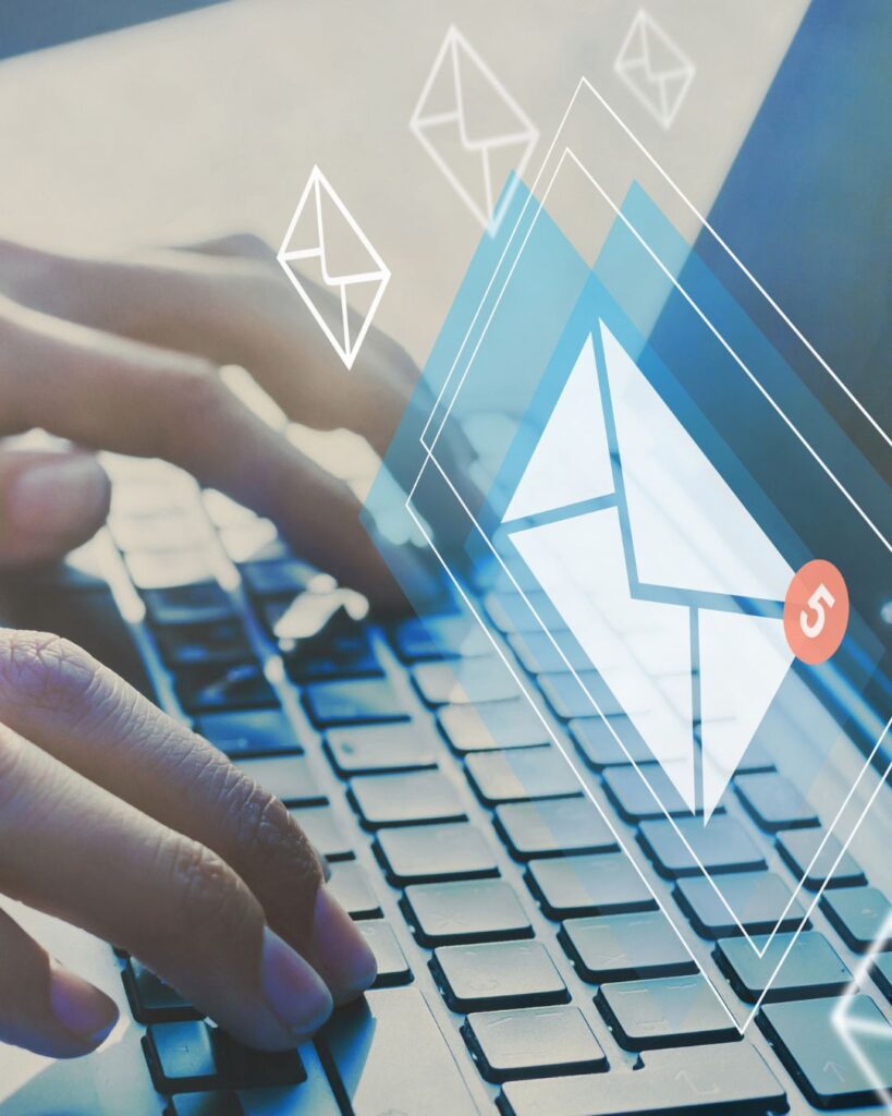 Linux Command Line Befehl zum Versenden einer E-Mail mit mail oder sendmail.
